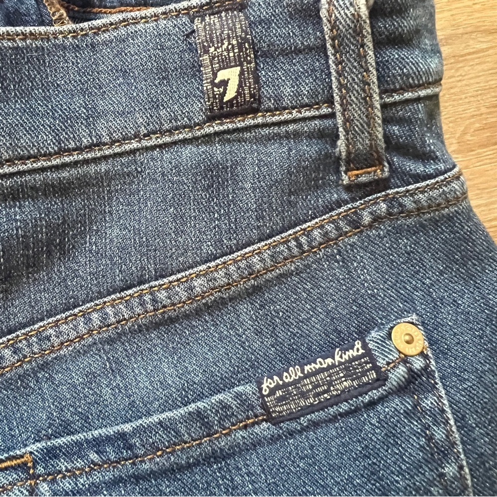 7 For All Mankind Cropped Ali Jeans Dark Wash Frayed Hem Size 26 seven - Picture 8 of 8